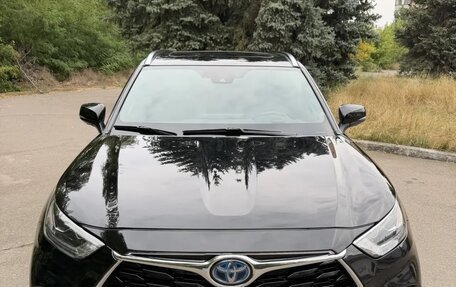 Toyota Highlander, 2021 год, 4 720 000 рублей, 19 фотография
