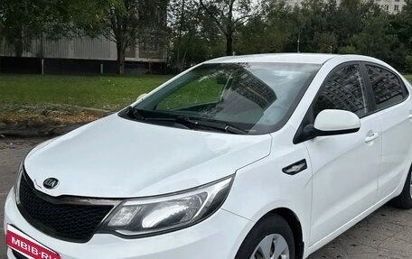 KIA Rio III рестайлинг, 2016 год, 950 000 рублей, 2 фотография