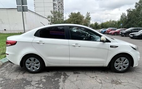 KIA Rio III рестайлинг, 2016 год, 950 000 рублей, 5 фотография
