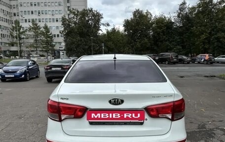 KIA Rio III рестайлинг, 2016 год, 950 000 рублей, 3 фотография
