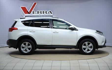 Toyota RAV4, 2013 год, 1 890 000 рублей, 4 фотография