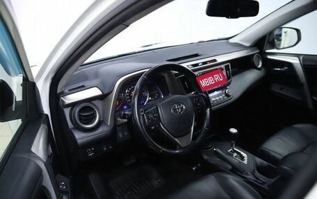 Toyota RAV4, 2013 год, 1 890 000 рублей, 10 фотография