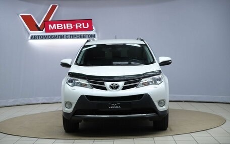 Toyota RAV4, 2013 год, 1 890 000 рублей, 2 фотография