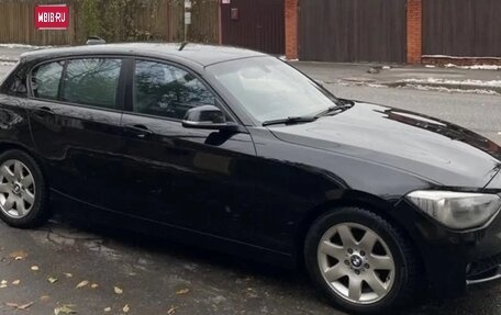 BMW 1 серия, 2011 год, 1 фотография