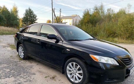 Toyota Camry, 2008 год, 720 000 рублей, 2 фотография