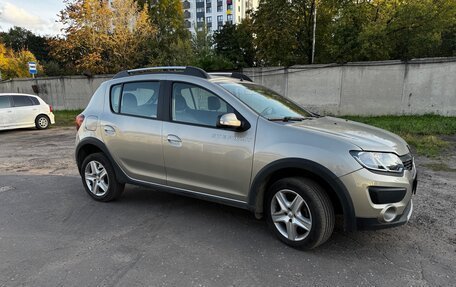 Renault Sandero II рестайлинг, 2015 год, 755 000 рублей, 2 фотография