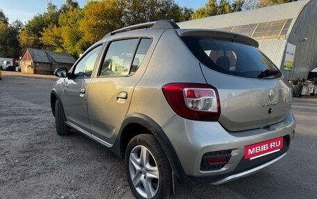 Renault Sandero II рестайлинг, 2015 год, 755 000 рублей, 5 фотография