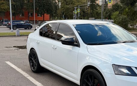 Skoda Octavia, 2019 год, 1 250 000 рублей, 2 фотография
