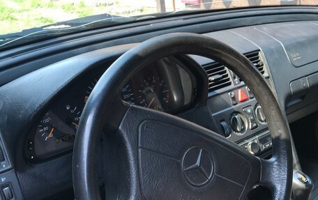 Mercedes-Benz C-Класс, 1997 год, 210 000 рублей, 3 фотография