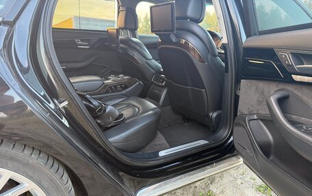 Audi A8, 2010 год, 1 750 000 рублей, 5 фотография