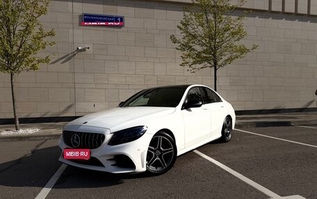Mercedes-Benz C-Класс, 2020 год, 3 200 000 рублей, 1 фотография