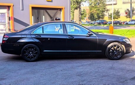 Mercedes-Benz S-Класс, 2007 год, 2 300 000 рублей, 8 фотография