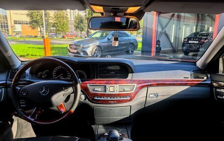 Mercedes-Benz S-Класс, 2007 год, 2 300 000 рублей, 19 фотография