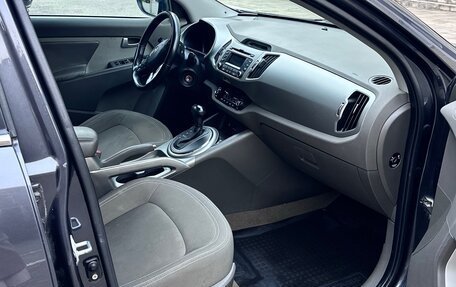 KIA Sportage III, 2011 год, 900 000 рублей, 2 фотография