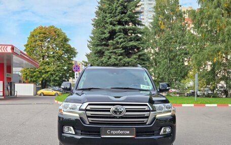 Toyota Land Cruiser 200, 2019 год, 5 699 000 рублей, 2 фотография