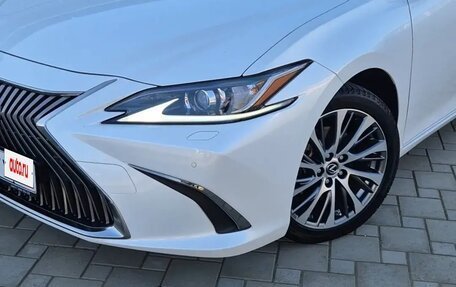 Lexus ES VII, 2018 год, 4 300 000 рублей, 7 фотография