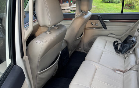 Mitsubishi Pajero IV, 2008 год, 1 380 000 рублей, 12 фотография