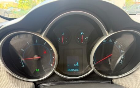 Chevrolet Cruze II, 2012 год, 700 000 рублей, 7 фотография