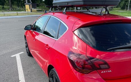 Opel Astra J, 2014 год, 950 000 рублей, 5 фотография