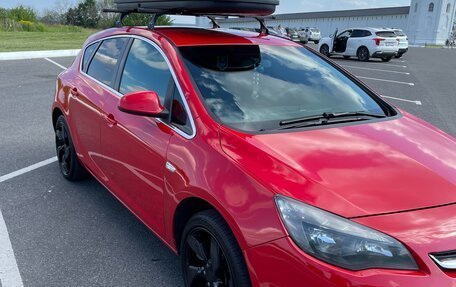 Opel Astra J, 2014 год, 950 000 рублей, 2 фотография
