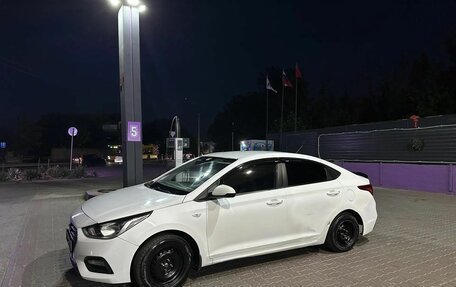 Hyundai Solaris II рестайлинг, 2019 год, 2 фотография