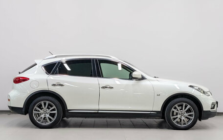 Infiniti QX50 I рестайлинг, 2016 год, 2 400 000 рублей, 4 фотография