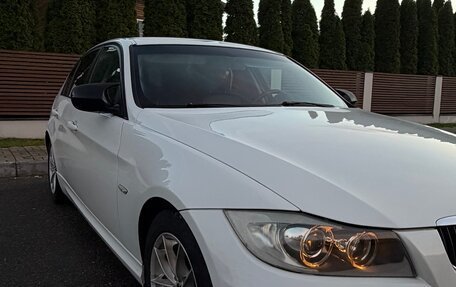 BMW 3 серия, 2011 год, 790 000 рублей, 2 фотография