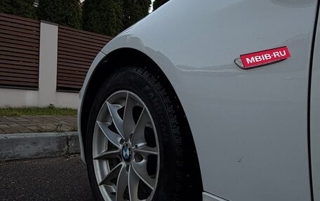 BMW 3 серия, 2011 год, 790 000 рублей, 16 фотография