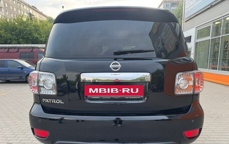 Nissan Patrol, 2011 год, 1 860 000 рублей, 16 фотография