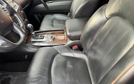 Nissan Patrol, 2011 год, 1 860 000 рублей, 22 фотография