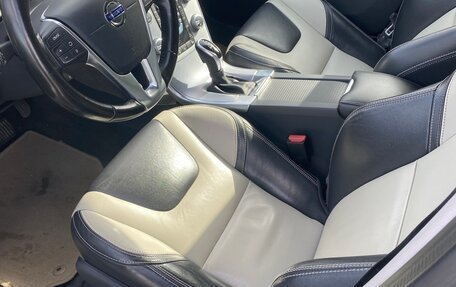 Volvo XC60 II, 2016 год, 2 650 000 рублей, 36 фотография