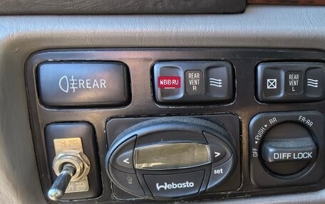 Toyota Land Cruiser 100 рестайлинг 2, 1998 год, 3 550 000 рублей, 3 фотография