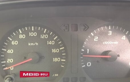 Toyota Land Cruiser 100 рестайлинг 2, 1998 год, 3 550 000 рублей, 10 фотография