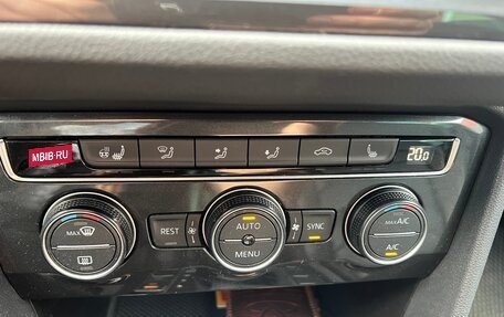 Volkswagen Tiguan II, 2020 год, 3 300 000 рублей, 6 фотография