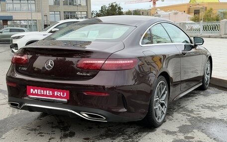Mercedes-Benz E-Класс, 2020 год, 4 500 000 рублей, 4 фотография