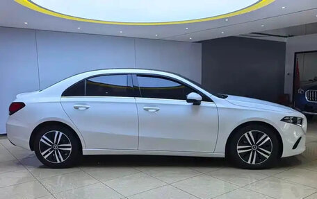 Mercedes-Benz A-Класс, 2022 год, 1 485 000 рублей, 4 фотография