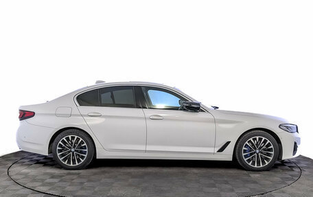BMW 5 серия, 2022 год, 5 329 000 рублей, 4 фотография