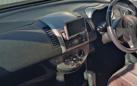 Nissan Note II рестайлинг, 2005 год, 400 000 рублей, 9 фотография