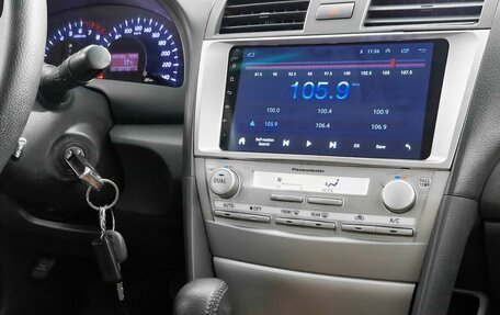 Toyota Camry, 2010 год, 1 059 000 рублей, 20 фотография