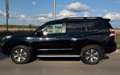 Toyota Land Cruiser Prado 150 рестайлинг 2, 2015 год, 3 700 000 рублей, 4 фотография