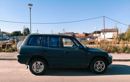 Toyota RAV4, 1997 год, 300 000 рублей, 4 фотография
