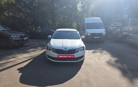 Skoda Octavia, 2018 год, 400 000 рублей, 3 фотография
