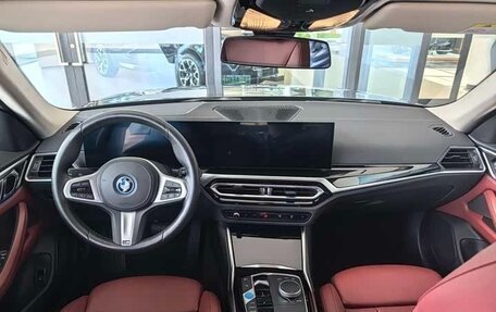 BMW i4, 2023 год, 5 290 000 рублей, 10 фотография