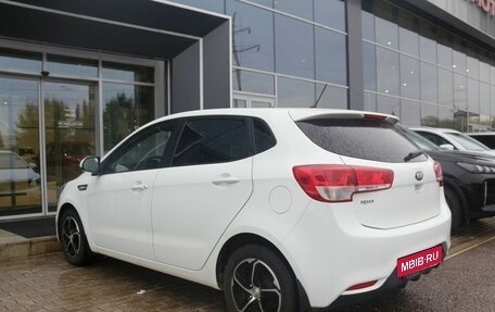 KIA Rio III рестайлинг, 2016 год, 990 000 рублей, 4 фотография
