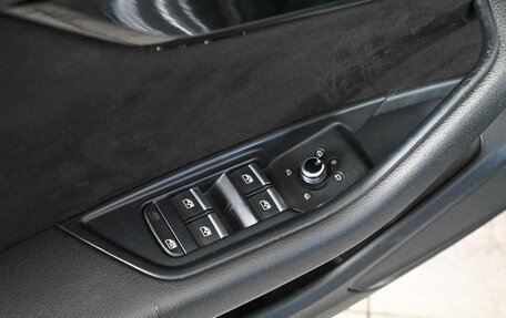 Audi A4, 2017 год, 2 620 000 рублей, 18 фотография