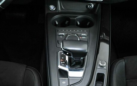 Audi A4, 2017 год, 2 620 000 рублей, 17 фотография