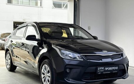 KIA Rio IV, 2017 год, 999 000 рублей, 3 фотография