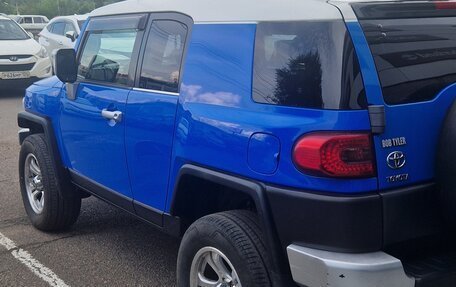 Toyota FJ Cruiser, 2006 год, 2 600 000 рублей, 2 фотография