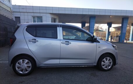 Daihatsu Mira e:S I рестайлинг, 2017 год, 490 000 рублей, 2 фотография