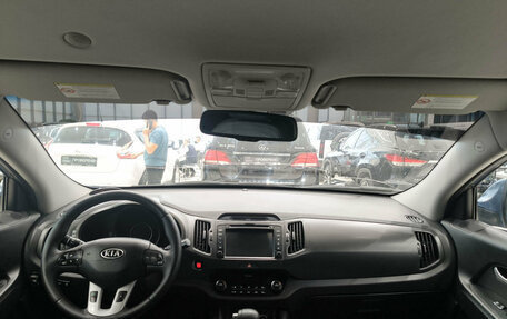 KIA Sportage III, 2011 год, 880 000 рублей, 14 фотография